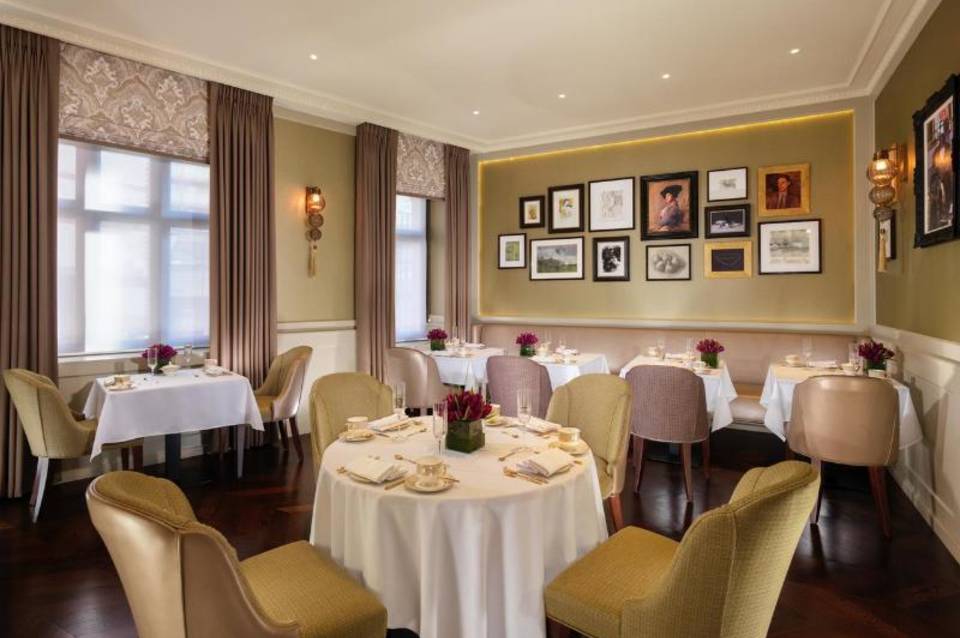 Taj 51 Buckingham Gate Suites and Residences, London 1
