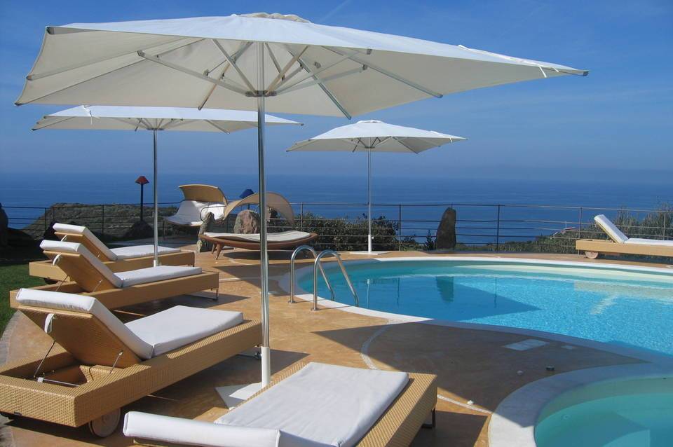 Bajaloglia Resort 1