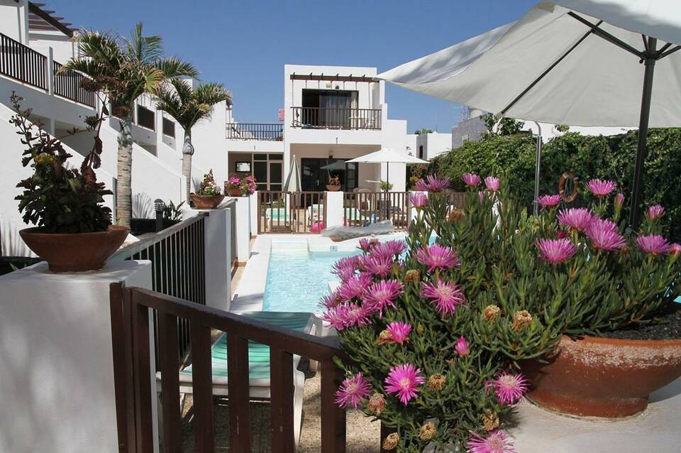 Apartments Las Lilas 5