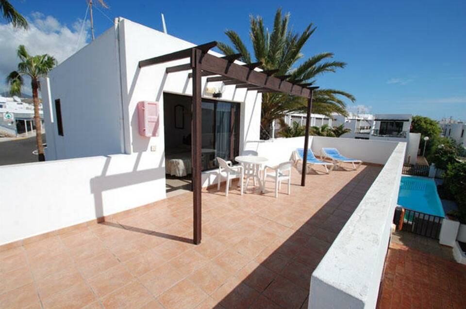 Apartments Las Lilas 1