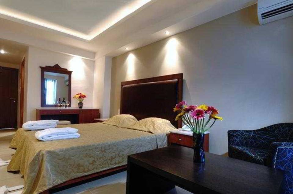 Mistral Mare Hotel 3