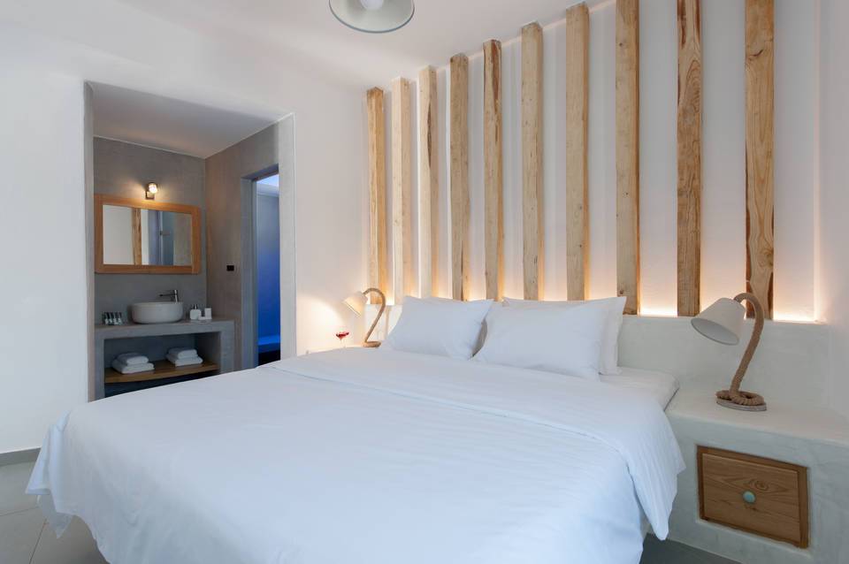 Neptune Luxury Spa Suites 3