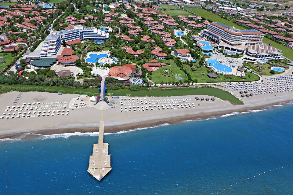 Sunrise Resort Hotel 5