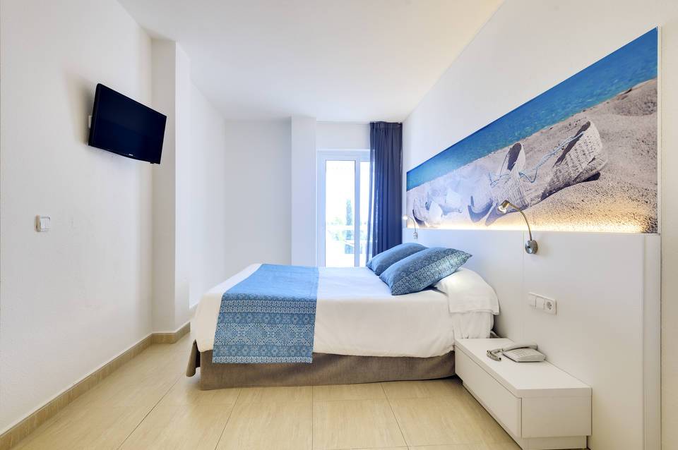 Tropic Garden Hotel Apartments 2