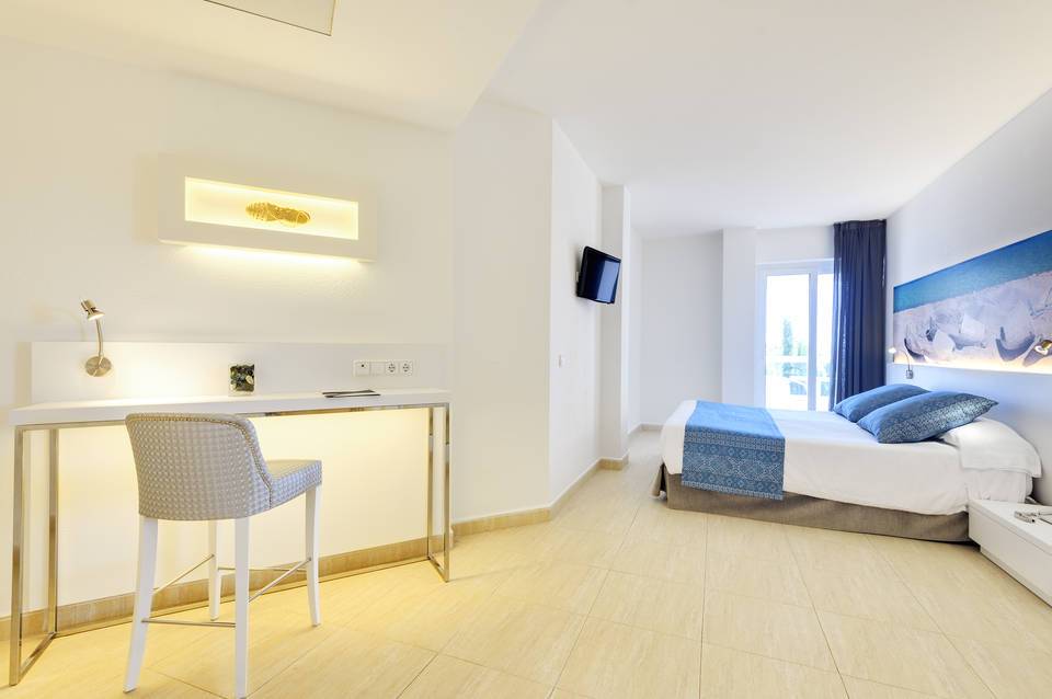 Tropic Garden Hotel Apartments 4