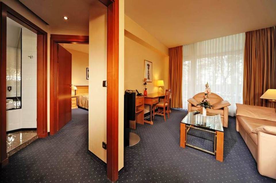 Voramar 4