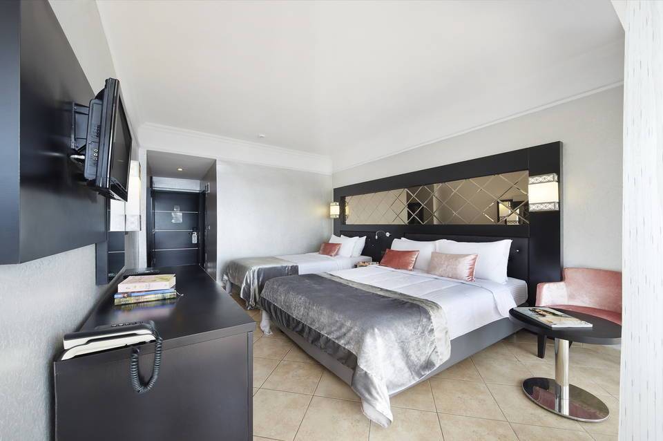 Prime Beach Hotel 5
