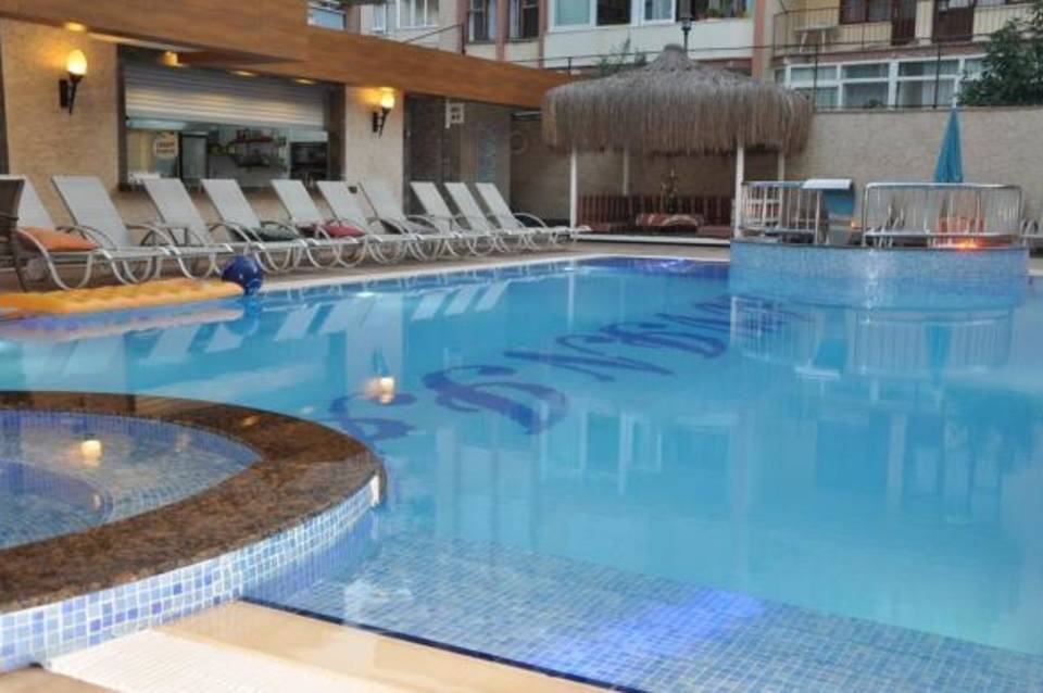 Lavinia Apart Hotel 3