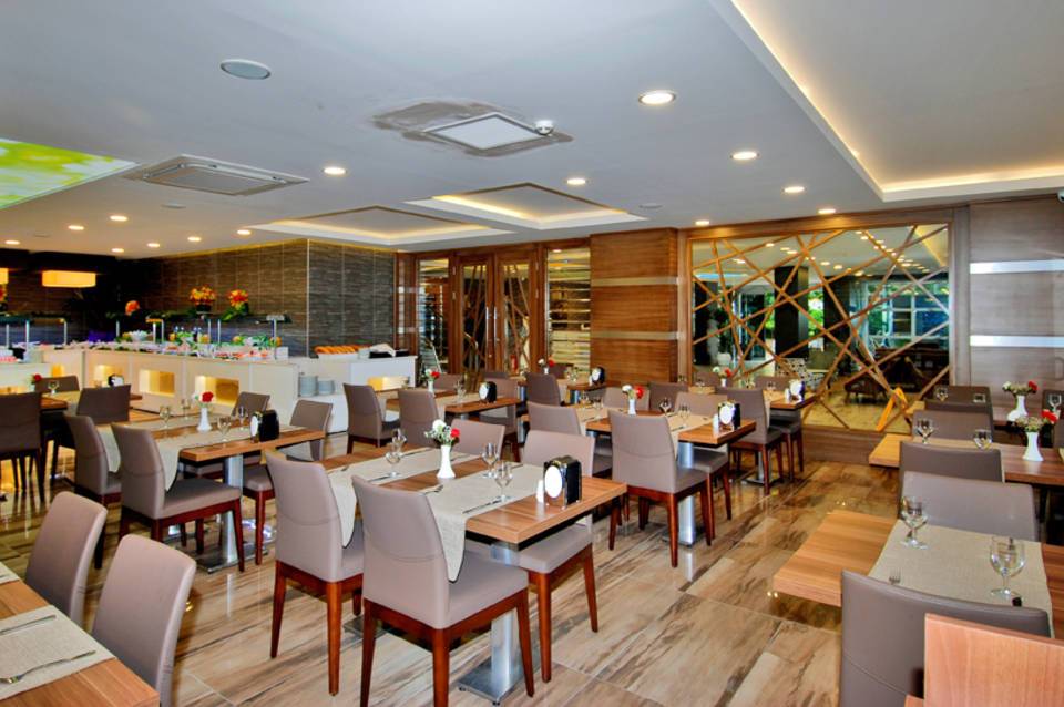Kleopatra Ramira Hotel 5