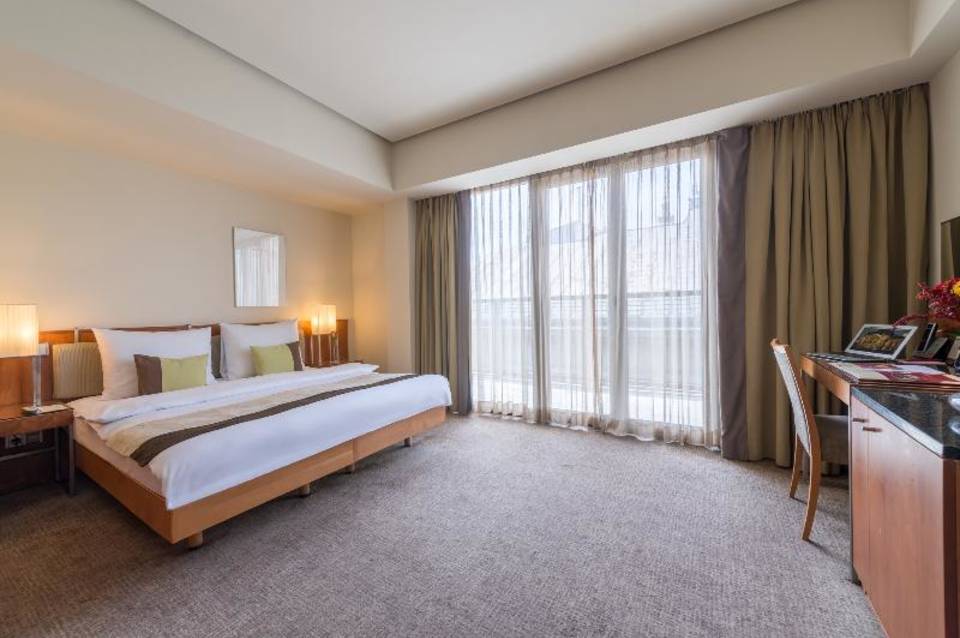 PeakTure Hotel Bucharest 1