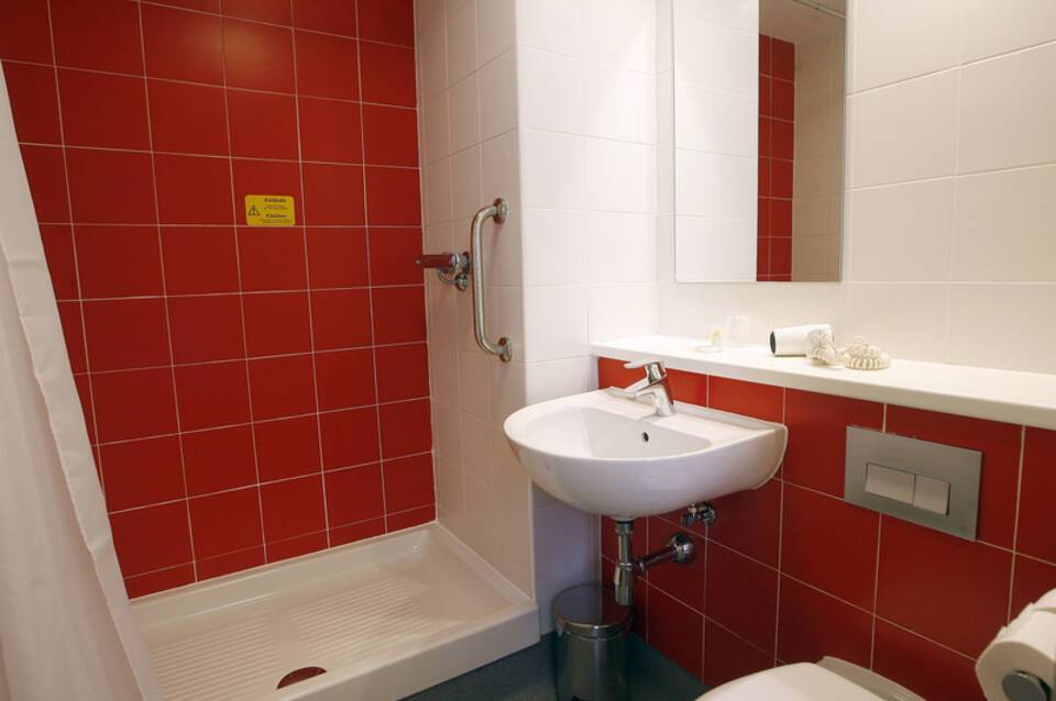 Travelodge Barcelona Poblenou 1