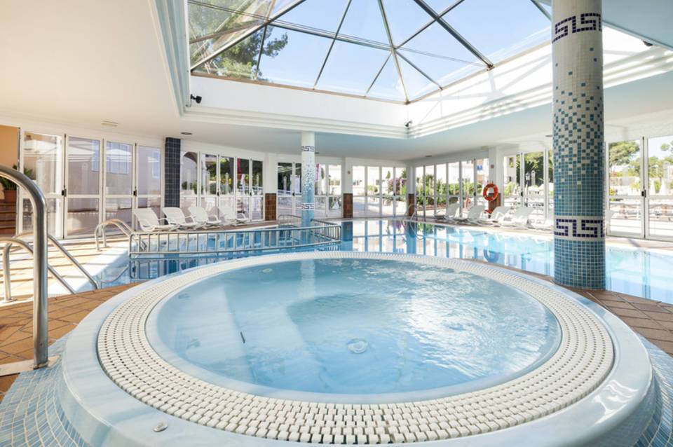 Invisa Hotel Club Cala Blanca 2