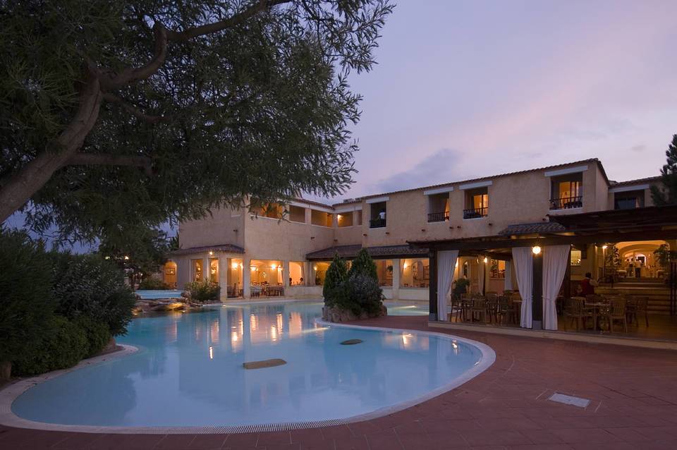 Colonna Hotel Du Golf 4
