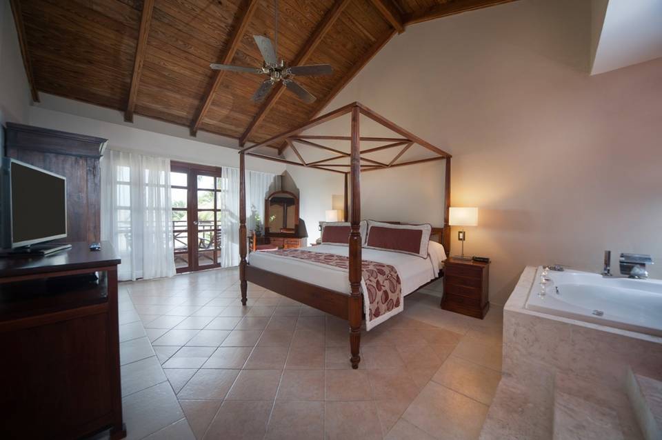 Caribe Deluxe Princess 2