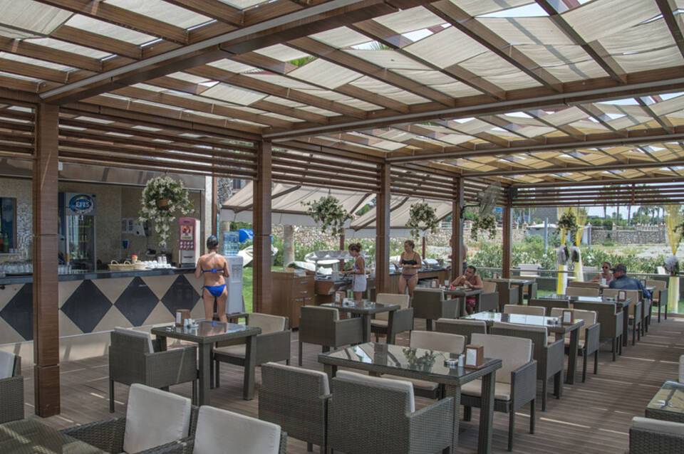 Michell Hotel Spa Beach Club 2