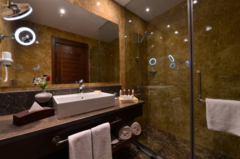 Clarion Hotel Istanbul Mahmutbey 4