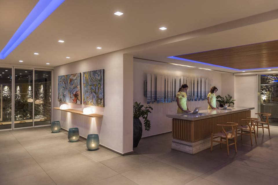Myconian Korali Relais & Chateaux 3