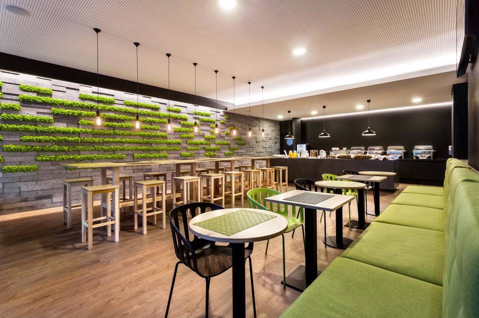 Neat Hotel Avenida 3
