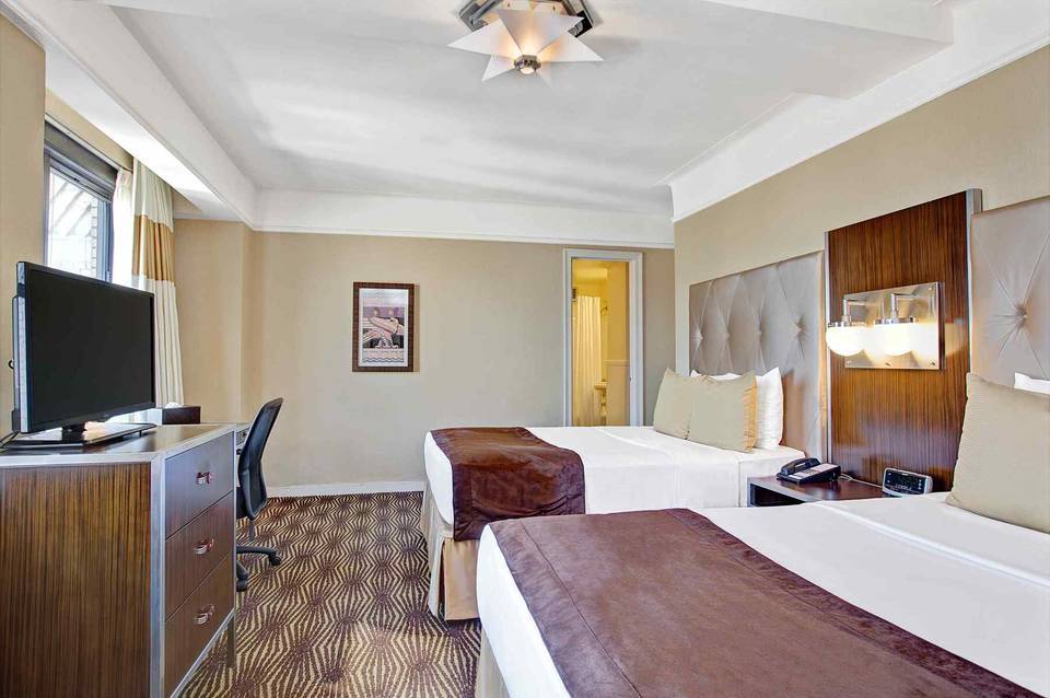 The New Yorker Hotel by Lotte Hotels 5
