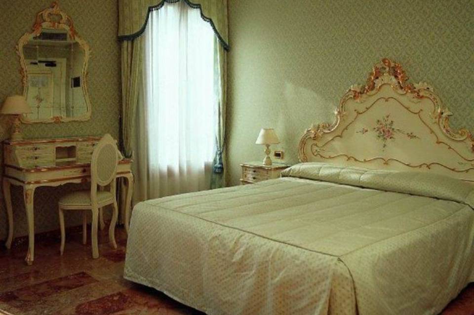 Tre Archi 2