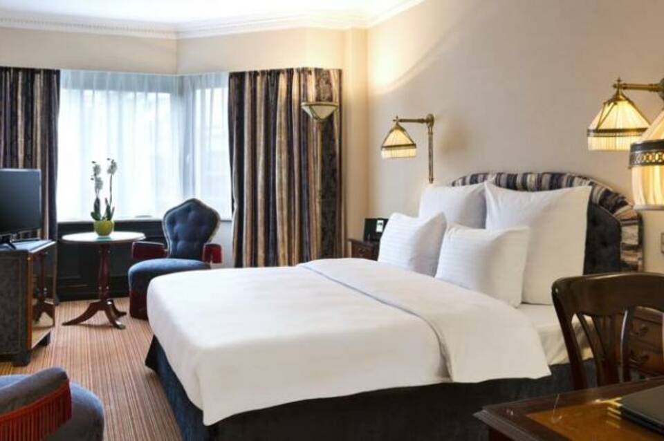 Hotel Barsey by Warwick 1