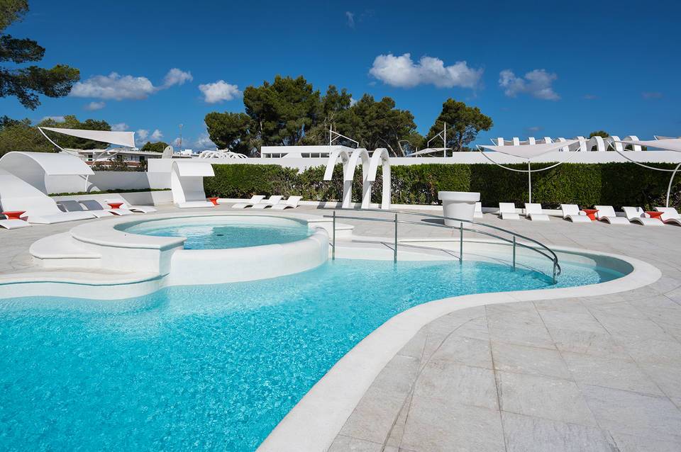 THB Naeco Ibiza 1