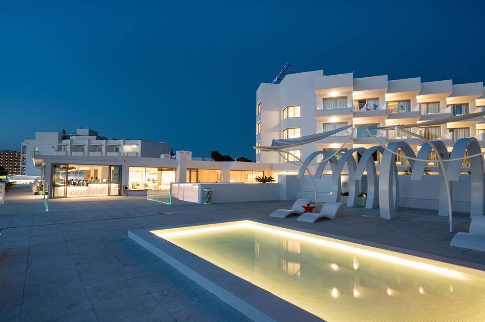 THB Naeco Ibiza 3