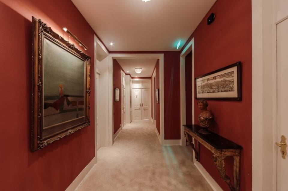 Dear Lisbon Palace 2