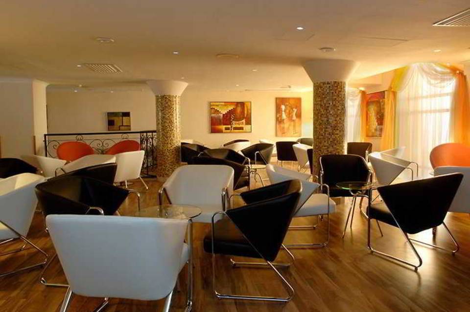 The Windsor Hotel 3
