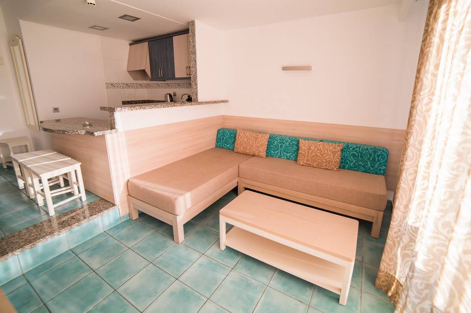 Cala d'Or Apartments 3
