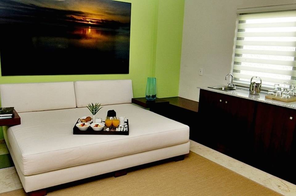 The Palm at Playa 5