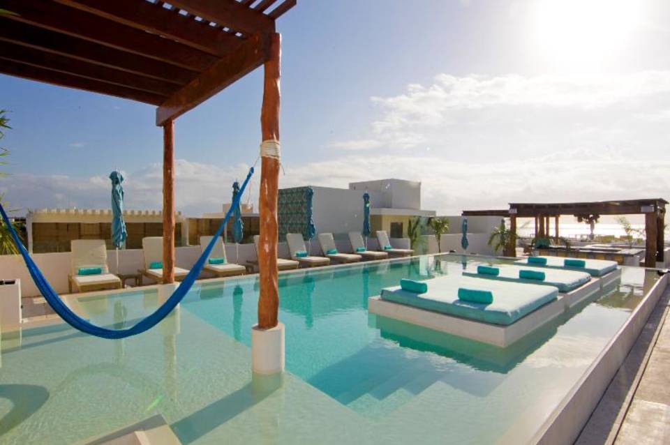 The Palm at Playa 1