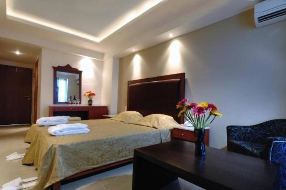 Mistral Mare Hotel 5