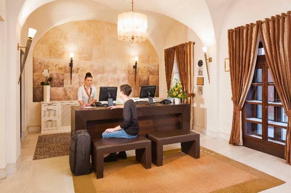 Mamaison Hotel Le Regina Warsaw 4