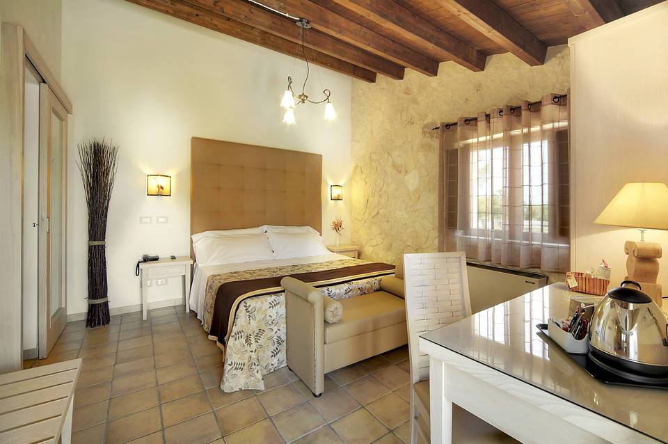 Artemisia Resort 3