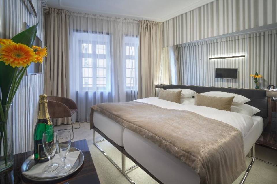 Hotel Clementin 5