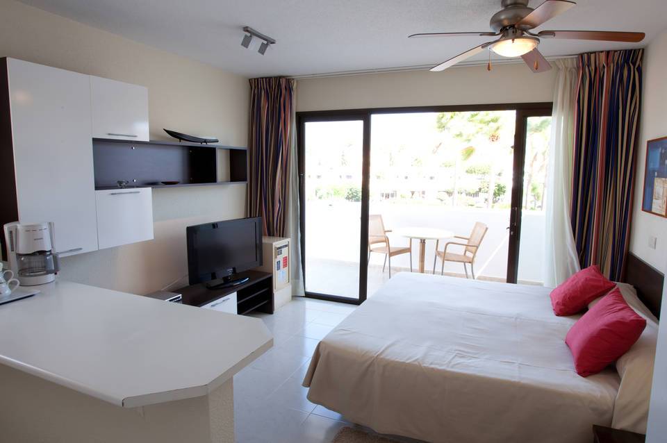 Wyndham Residences Golf del Sur 5