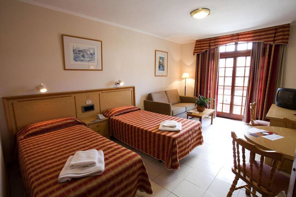 Apartamentos Be Smart Florida Plaza 1
