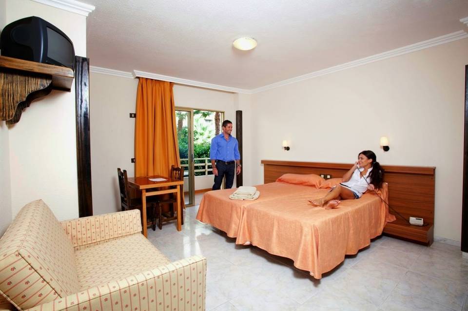 Apartamentos Be Smart Florida Plaza 4