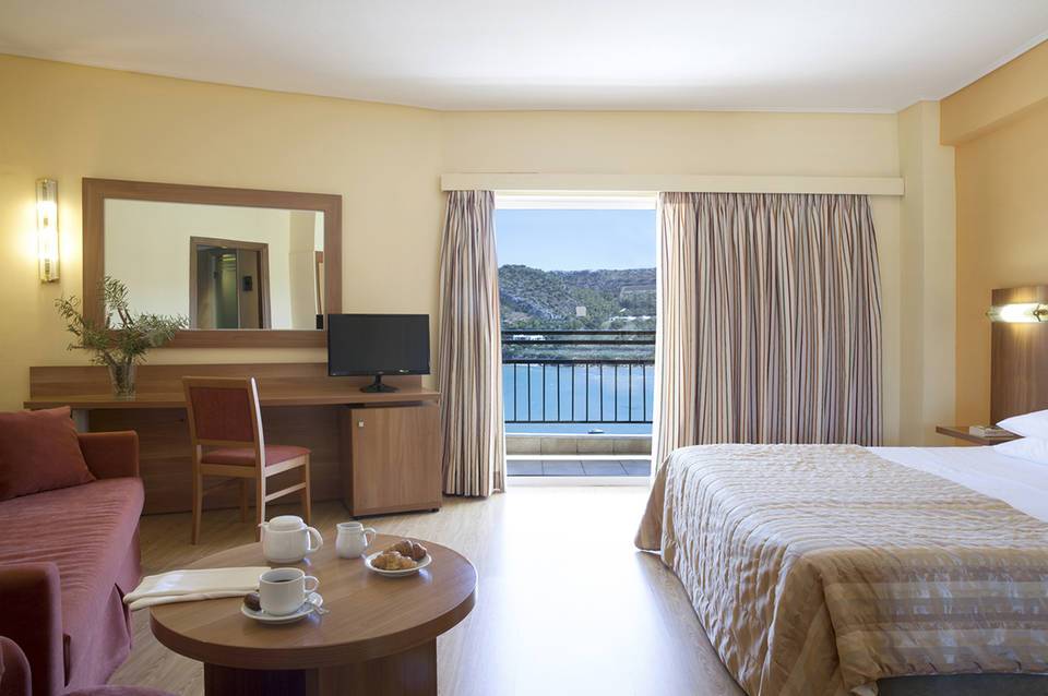 Zeus Dolce by Wyndham Athens 2