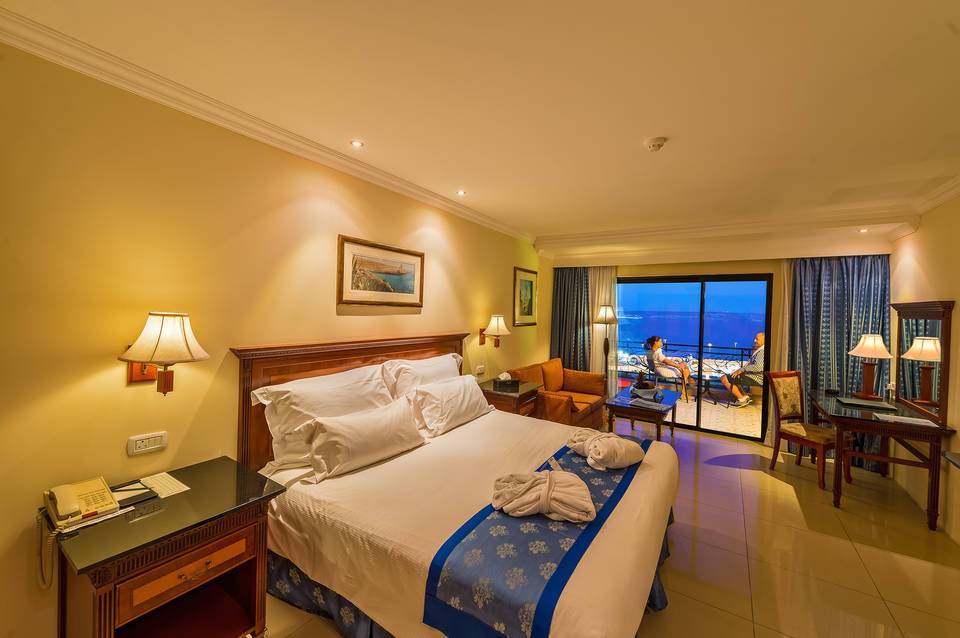 Grand Hotel Gozo 5