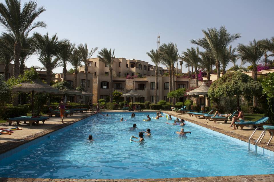 Tamra Beach Resort 2