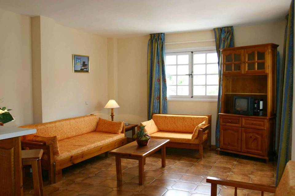 Pueblo Torviscas Holiday Apartments 5