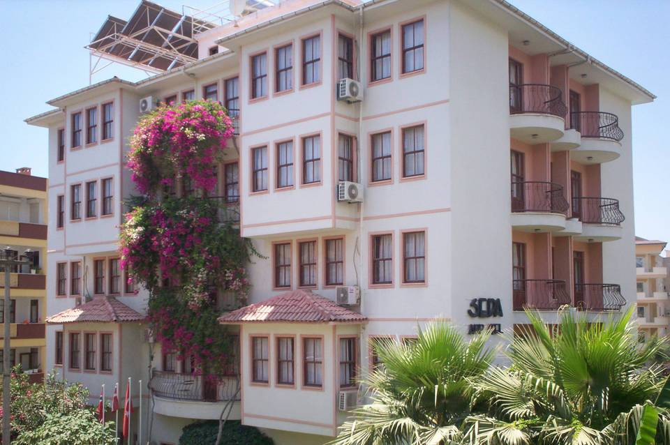 The S Apart & Suit Hotel 4