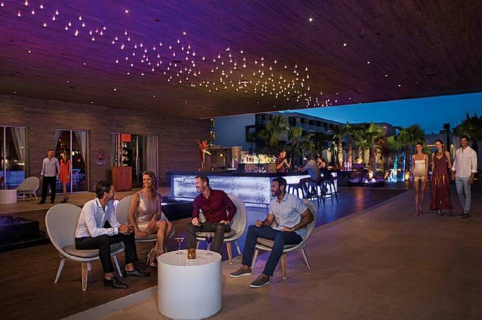 Breathless Riviera Cancun Resort & Spa 4