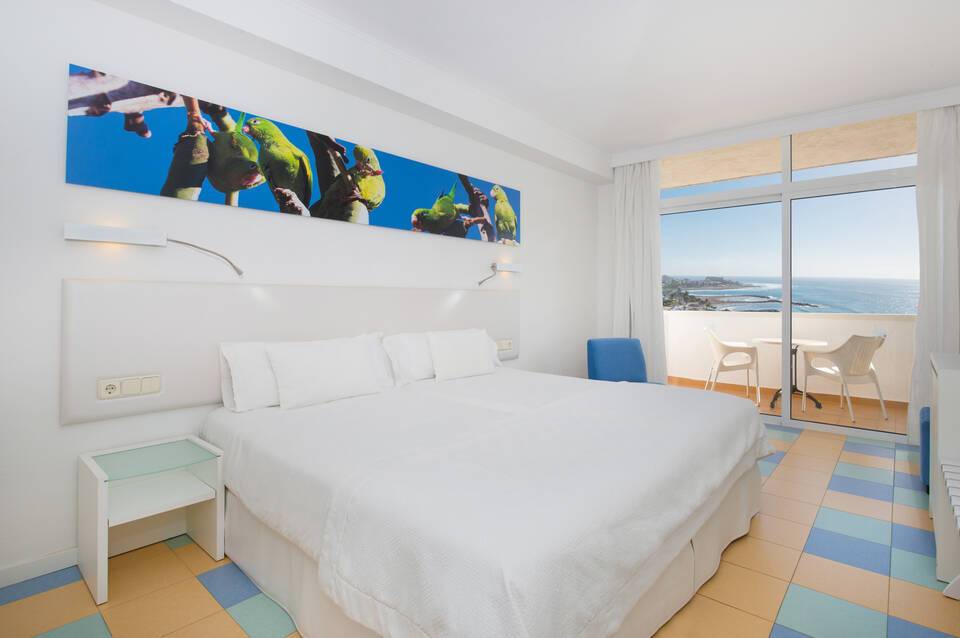 Iberostar Waves Bouganville Playa 5