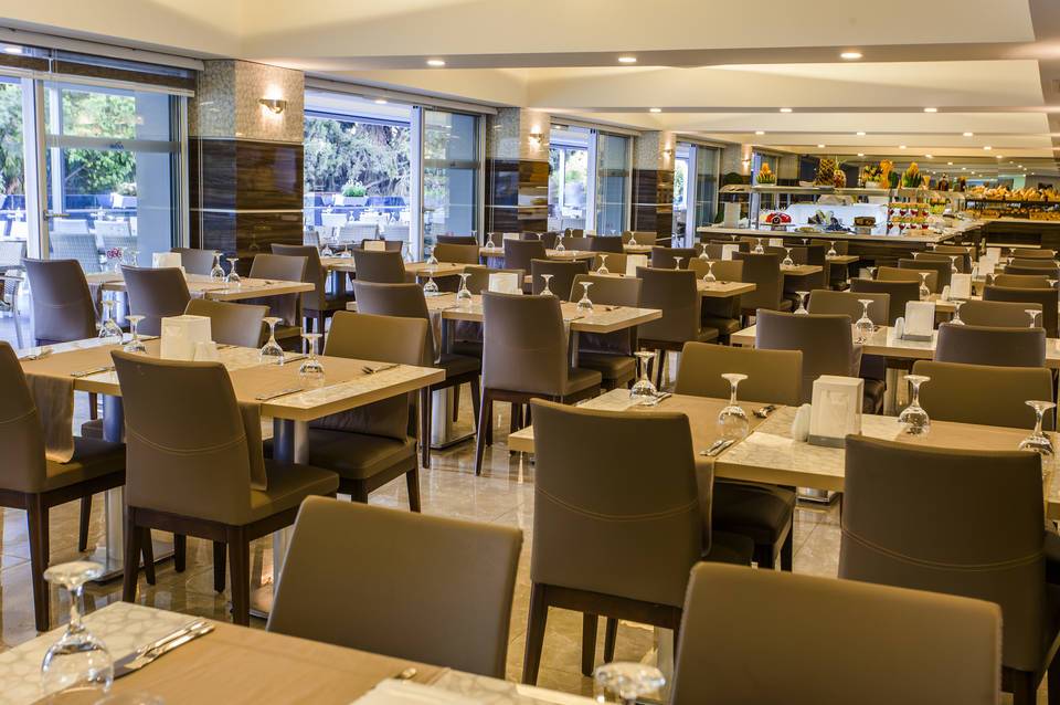 Avena Resort & Spa Hotel 4