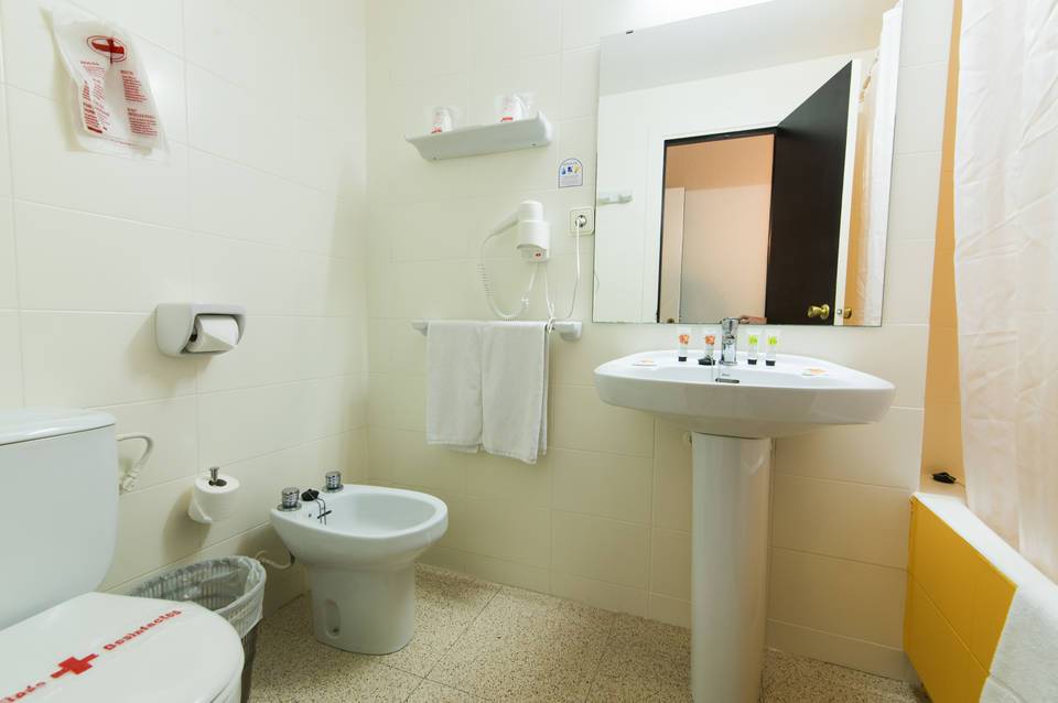 azuLine Hotel Mar Amantis & Mar Amantis II 2