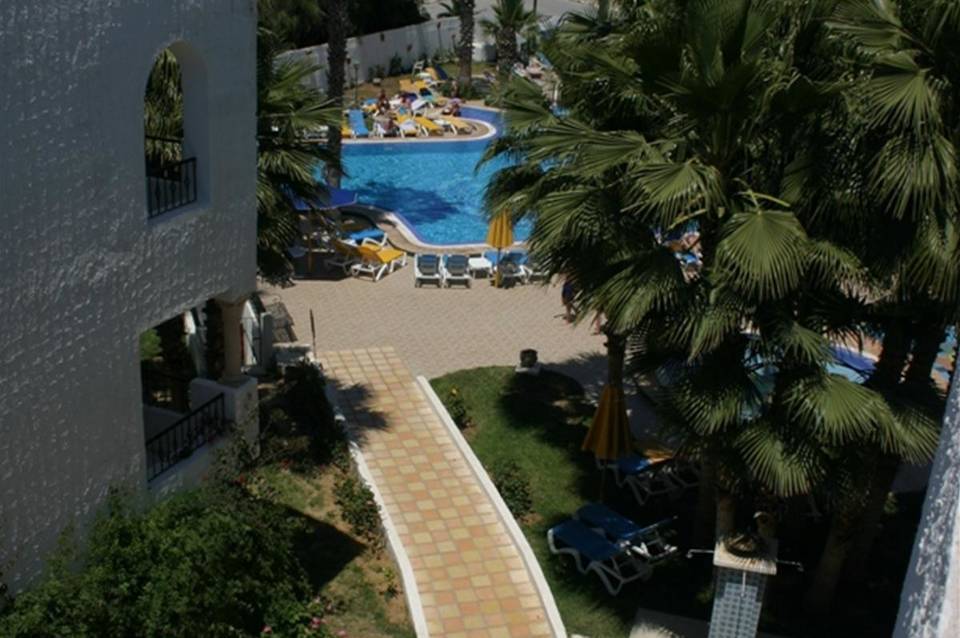 Hotel Nesrine 4