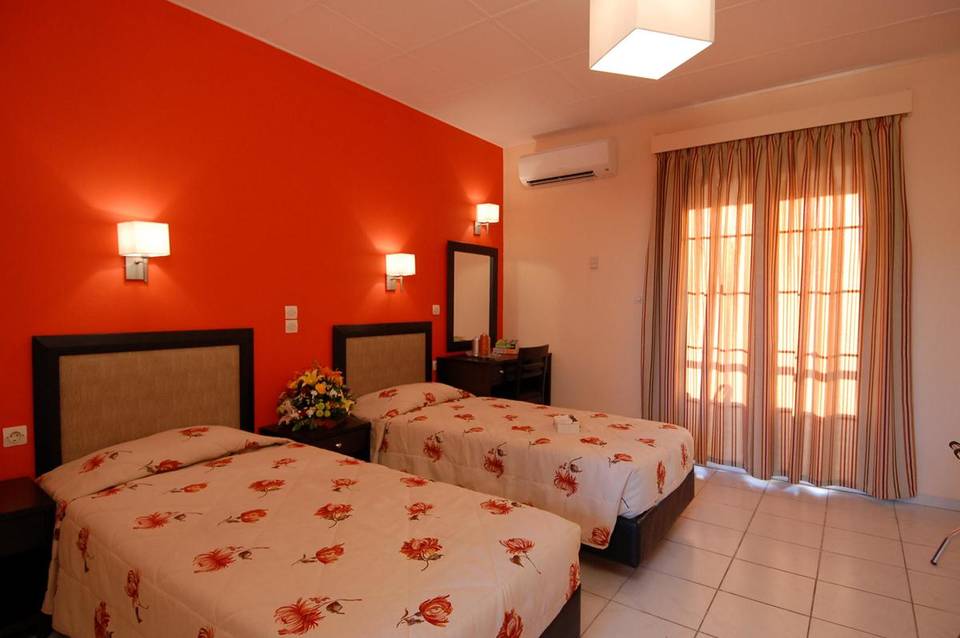 Oscar Hotel 2